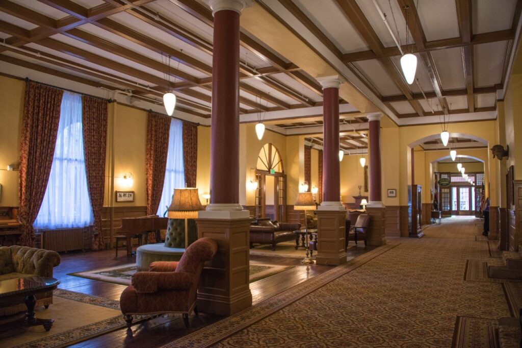 Hotel Colorado in Glenwood Springs